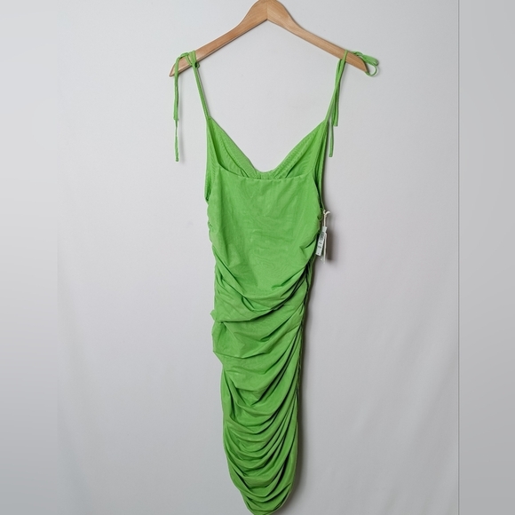 NWT WILFRED Winona Dress Green L Aritzia - Picture 8 of 10